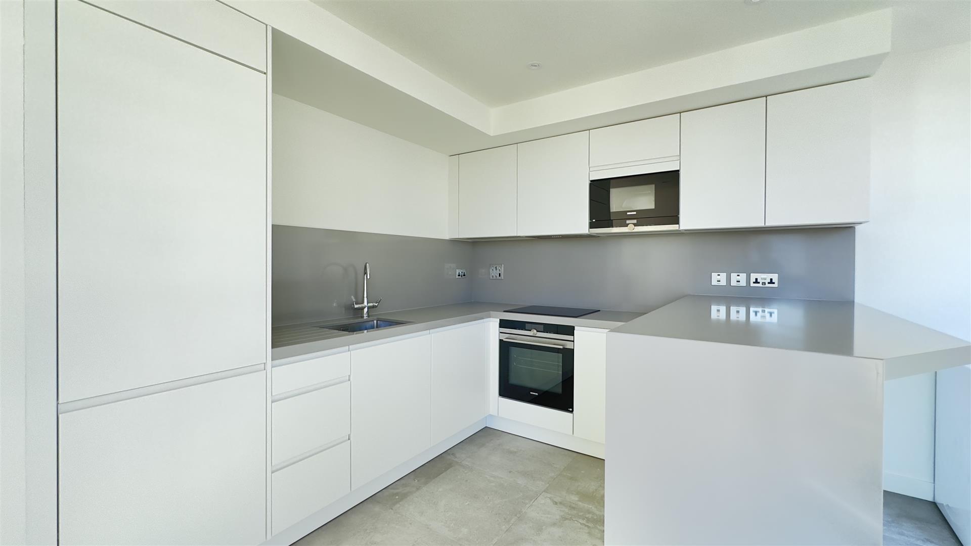 Image of Apartment - 1 Bedrooms - 1 Bathrooms for Sale in EuroCity-Gibraltar, Image 9